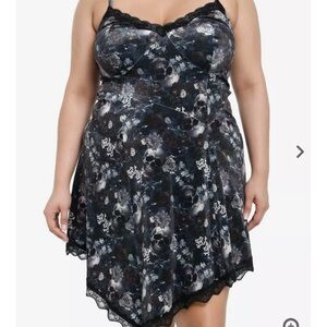 Hot Topic Thorn & Fable Floral Skulls Asymmetrical Dress
